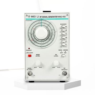 100kHz-150MHz 高频信号发生器